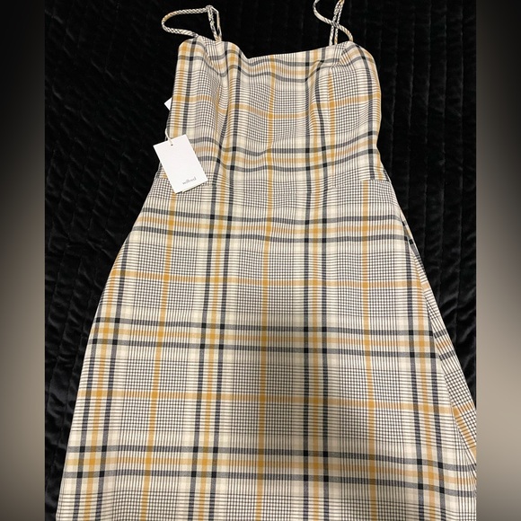 Wilfred aritzia Isabelle mini dress. - Picture 5 of 7